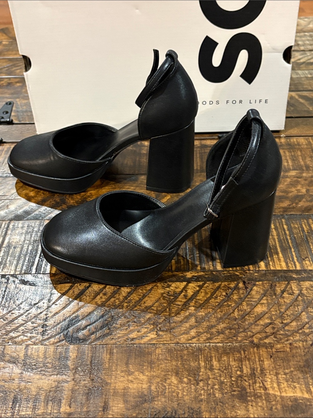 SO Black Jinny Platform Block Heel Ankle-Strap Pumps - Picture 3 of 6